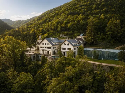 Angelats Hotel - A Signature Boutique Hotel & Restaurant - Wi-Fi