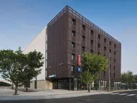 ibis Budget La Rochelle Centre Gare Hôtels à : La Rochelle