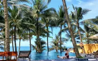 Vida Loca Sunset Beach Resort - Pools