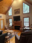 A Great Escape a Cozy 3-bedroom cabin in Mount. Ida close to Lake Ouachita.
