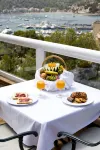 Bikini Island & Mountain Port de Soller "Adults only" - breakfast