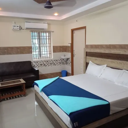VIJETHA GRAND LODGE
