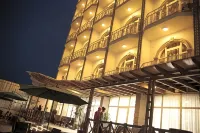 Venetian Hotel - 3 ดาว