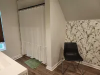 Brand new studio apartment with queen bed, queen pull out, WIFI and AC . Hotels in Wayne County