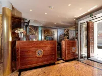 هوتل بالازيتو مادونا Hotels near دورسودورو