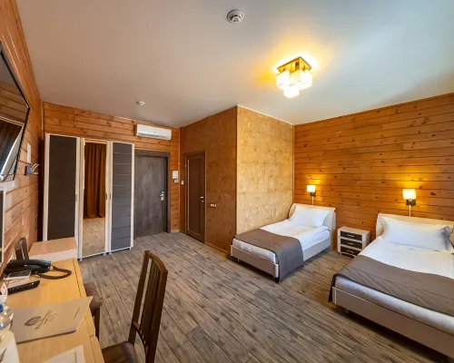 Guest House Vremena Goda فنادق في براتسك