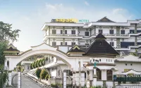 Sapadia Hotel Rokan Hulu のホテル