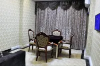 Peng'an Haoting Sunny Theme Hotel