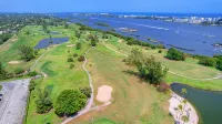 Pet Friendly Lake Worth Beach Cottage Sleeps 6+ Fenced Yard - 3-Star
