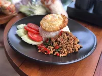 The Chic Lipe - breakfast