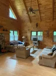 Beautiful Log Cabin - Psu Events - State Parks - Sleeps 6 to 8 - 3-Star