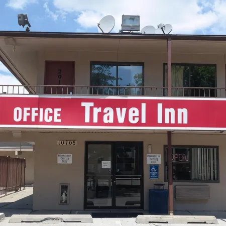 Travel Inn by OYO Omaha