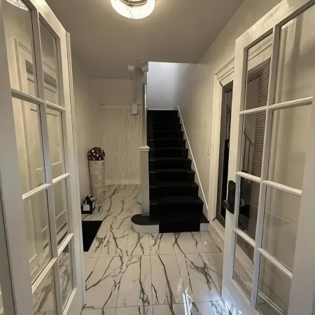 Elegant Apartment