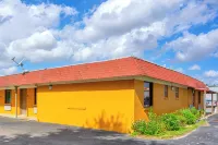Budget Inn By OYO Edinburg Hwy 281