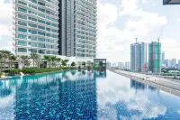Datum Jelatek Residence by Airhost