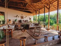 Kikonko Lodge Hotels in Bugahya