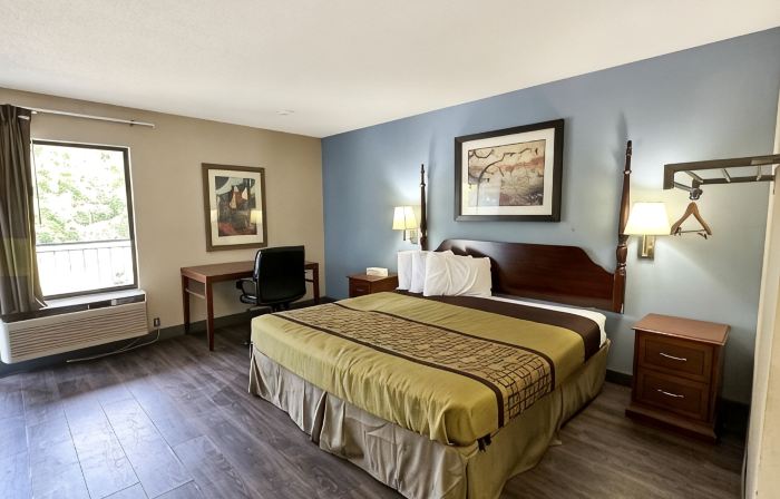 Executive Inn Ridgeway I-77