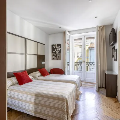 Hostal Abadia Madrid Hôtels à proximité de : Métro Lavapiés