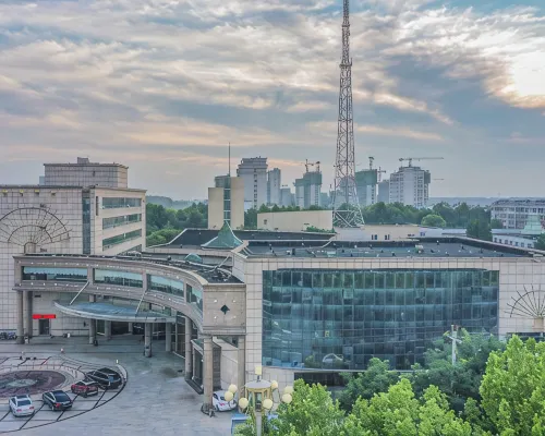 Succeed Hotel Hotels in Laoting