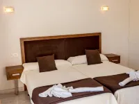 Portodrach Aparthotel & Suites Hotels in Manacor