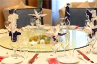 Qicai Hotel - فطور