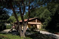 hu I Pini Village Hotels in 