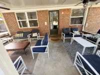 Private 4 bedroom house near the beach with pool, hot tub, fire pit, game room. - Wifi