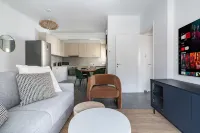 Alma Mediterranean Family Suite 2BR + Sofa-bed
