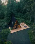 Mt. Rainier Luxe A-Frame: Hot Tub, Sauna, Firepit with King Size Bed Lafa Cabin