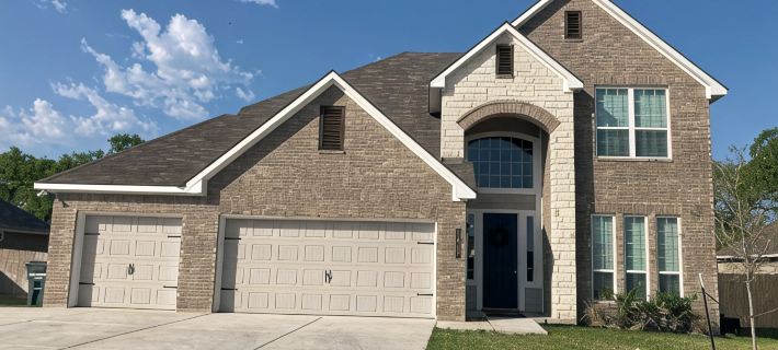 Spacious 5-bedroom TAMU house in Bryan with WiFi, AC Hotels in Bryan