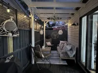 Warm Winter Escape | Fireplace and Charm - Tiny houses