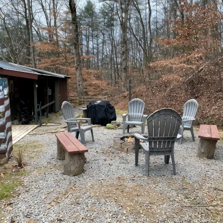 Quiet Comfortable  Mountain Retreat, with Fast 500 Mbps Wifi