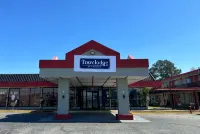 Ramada by Wyndham Lumberton NC North