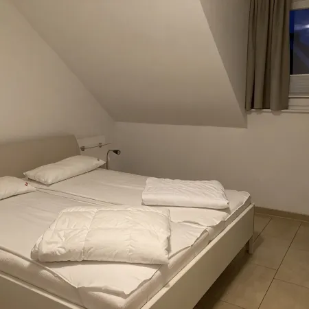 120 meters to the lake - studio-apartment with top equipment/3 bedrooms