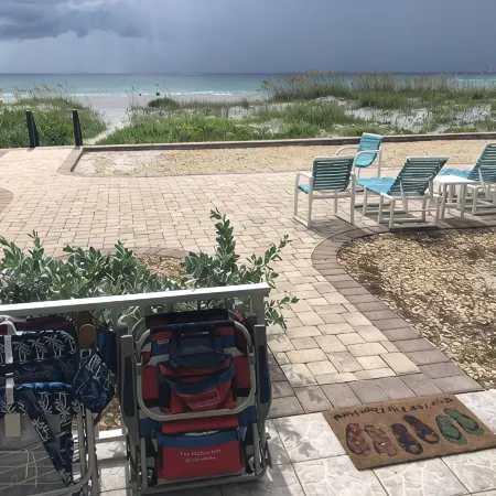 Cocoa Beach Paradise - direct ocean