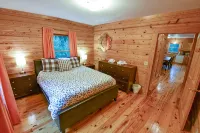 Cabin 114, Luxury 6 bedroom, 3 bath cabin minutes from Downtown Lexington! - Alppimaja