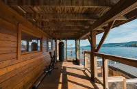 Your Cozy Seaside Sanctuary & Private Spa Getaway – 5 Min to Town! - Holiday bungalows