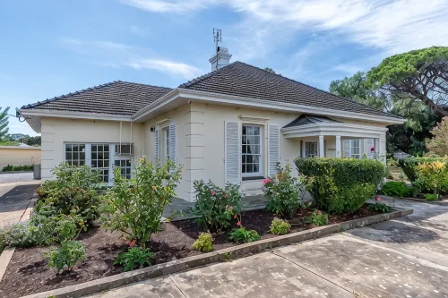 Normanville - Historic home newly updated - Homestays