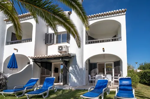 Top renovated townhouse with pool and sea access - Wifi