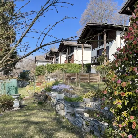 Cozy vacation apartment with lake view, quiet location