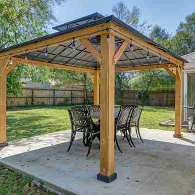 Sweet Beach Serenity for Families-8 mins from beach! With Pool! Hotel Exterior
