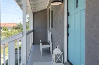 The B’s Hive Cottage