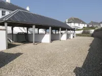 Beach view Town House,sea views,5 mins to beach ,free wifi,Family & pet friendly - Bathtub