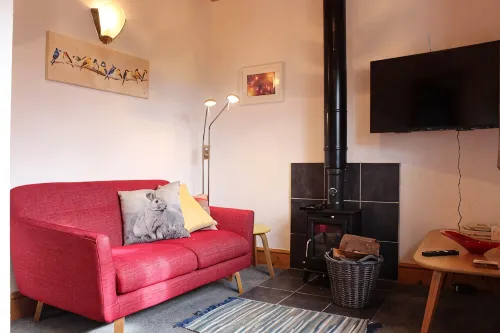 Delightful Detached Cottage close to Exeter, Dartmoor and the coast. - Bathtub
