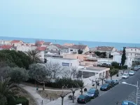 Panoramic sea and pond view not overlooked. - Wifi