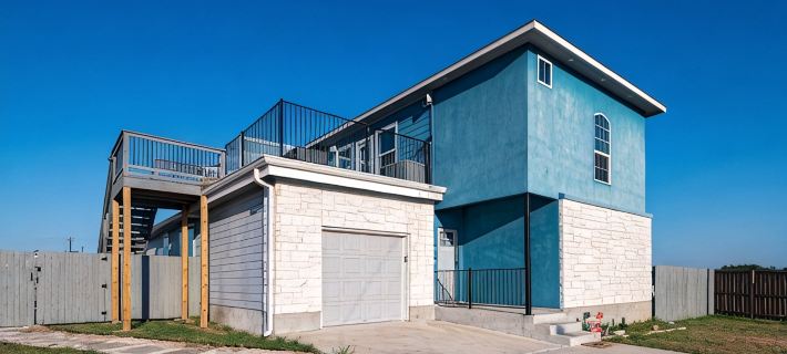 Cozy & spacious 4-bedroom house in Del Valle.  Minutes to COTA, Tesla, & I45 Hoteles en Condado de Bastrop