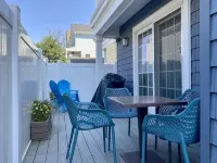 Brand new 2BR apartment steps from the beach 🏖