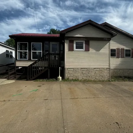 The Pier Cottage located in River of Lakes