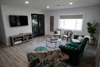 Beautiful cottage in the heart of historic Mt Dora - Boutique