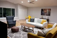 ‼️‼️ Modern Wooded Retreat ‼️‼️ 6min to Purdue - Wifi